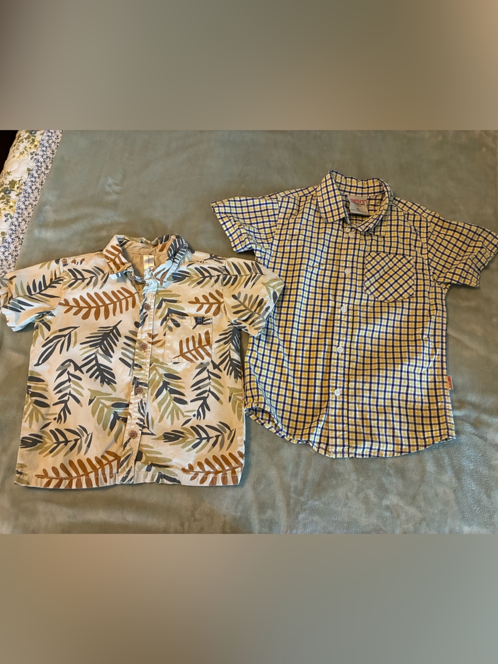 Bundle of 2 Boys Short Sleeve Button-Up Shirts- Leaf Print 5T & Plaid 5/6